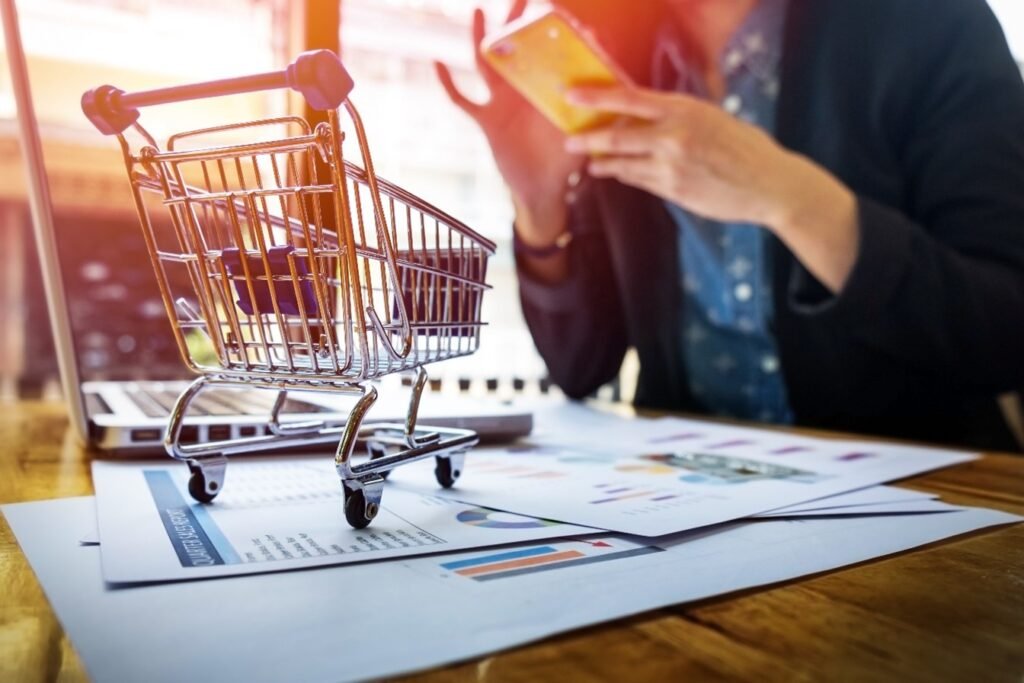 Your Ultimate Guide to Thriving in UAE’s E-Commerce Market