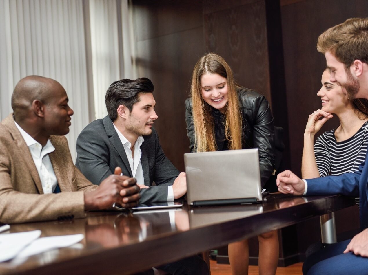 Free Zone vs Mainland Dubai in 2025: 100 Percent Ownership, Corporate Tax and Which Setup Fits Your Business