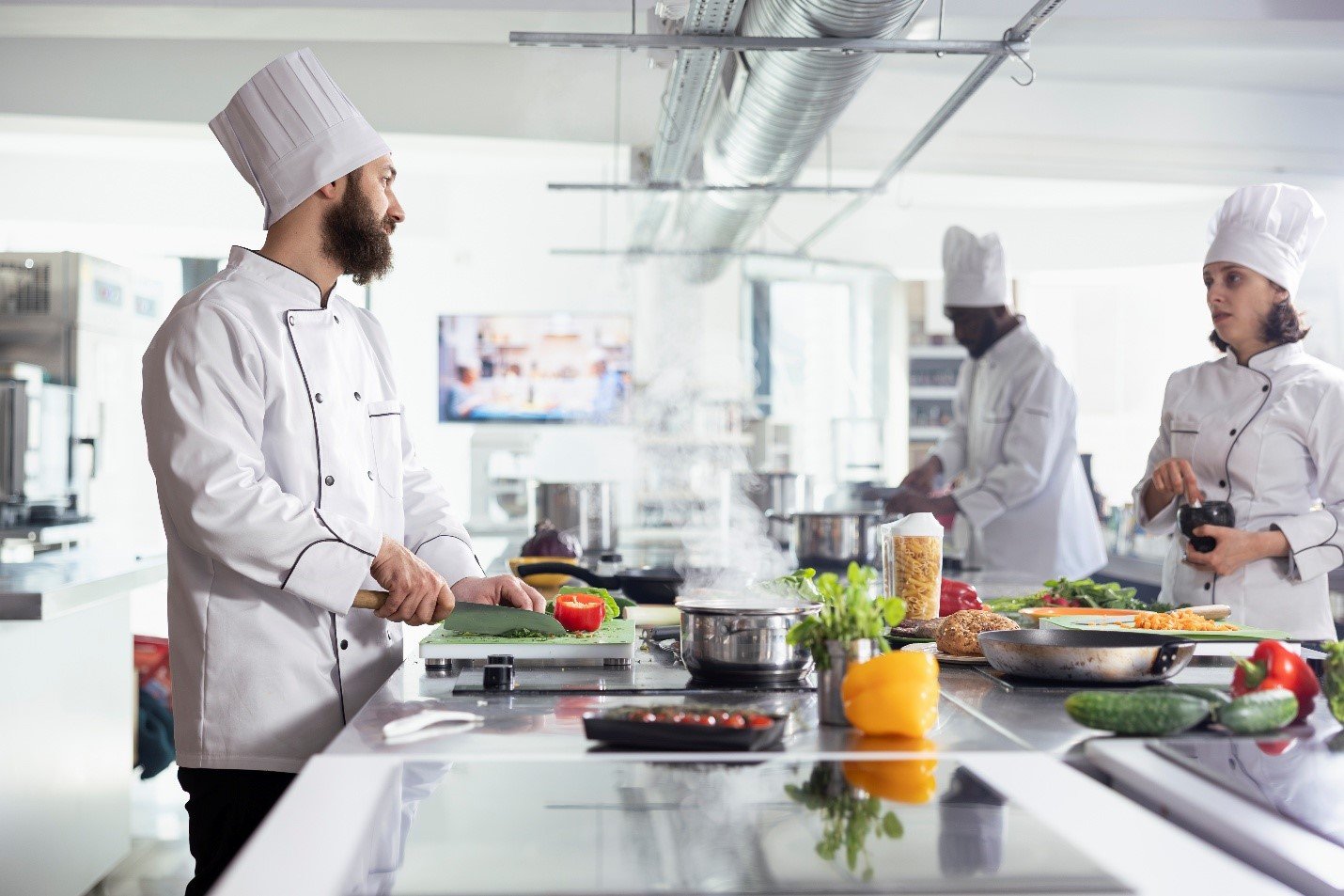 How to Set Up a Cloud Kitchen Business in Dubai (2026 Guide)