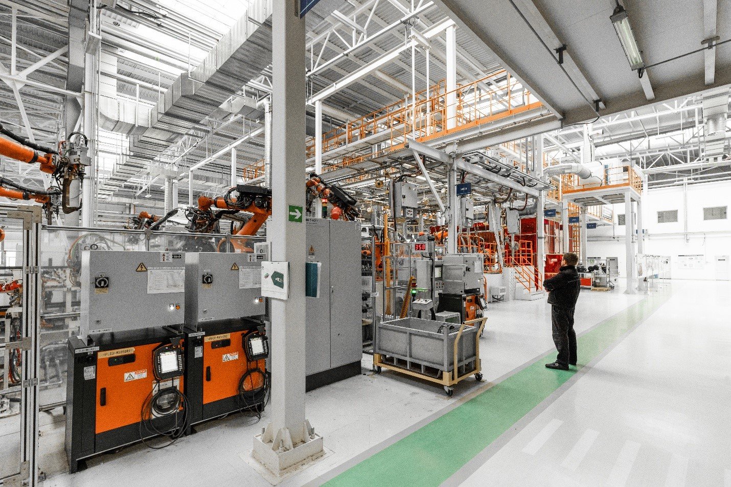 Industrial License in JAFZA: A Complete 2025 Guide for Manufacturers