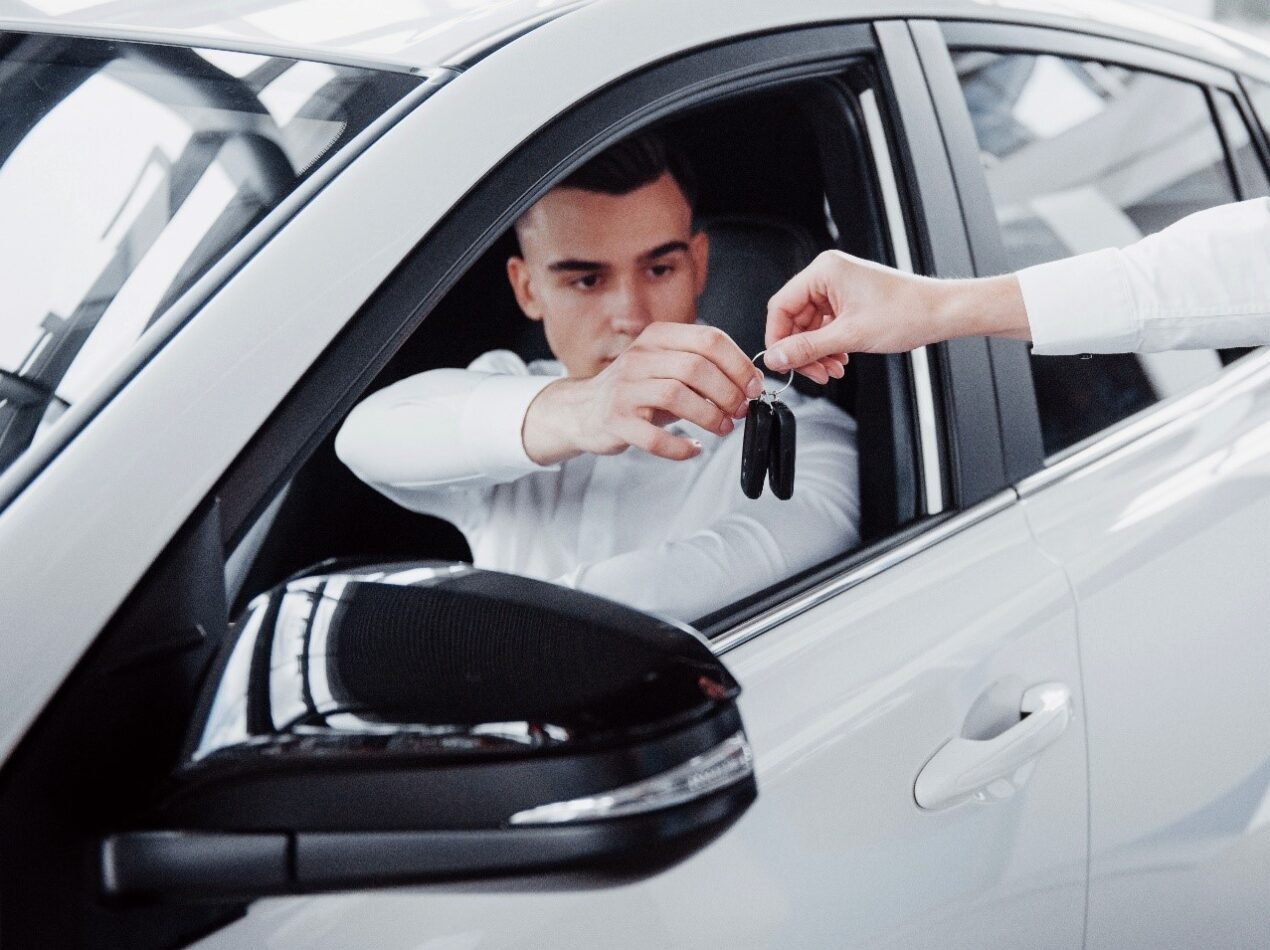 How to Start a Car Rental Business in Dubai Mainland?