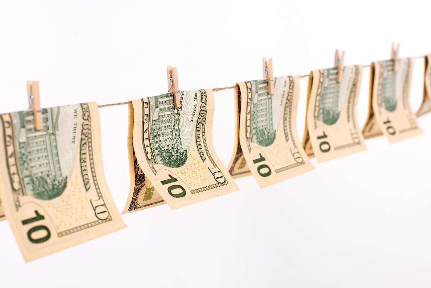 UAE Anti-Money Laundering (AML) Compliance Guide for Businesses in 2026